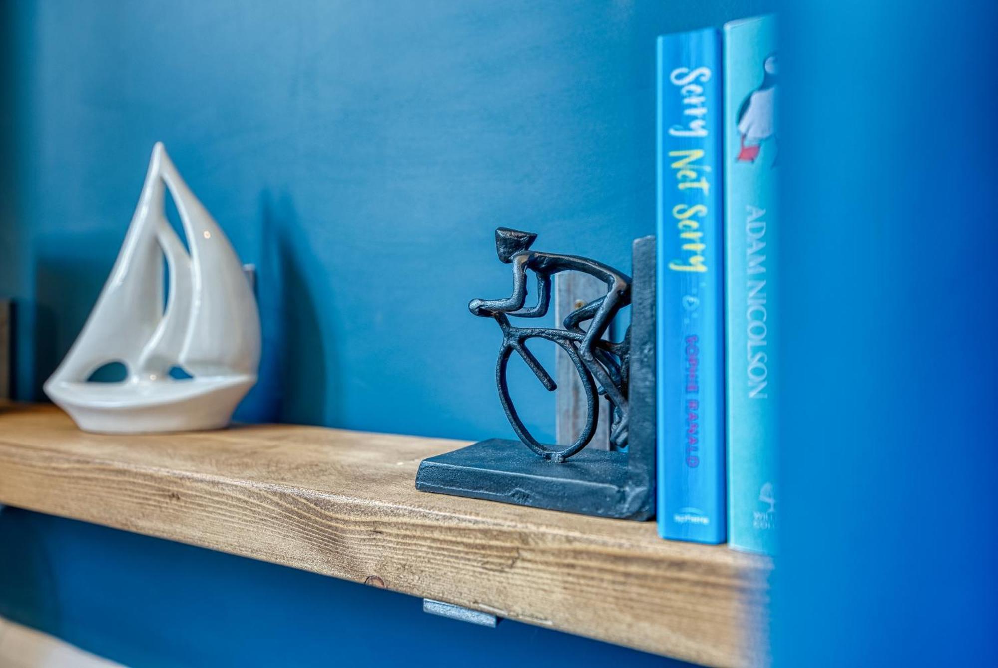 2 Bedrooms Modern, Stunning & Stylish Contractor House, Prime Portsmouth Location With Free Parking Permit, Summer Special Offer!! - By Blue Puffin Stays Εξωτερικό φωτογραφία