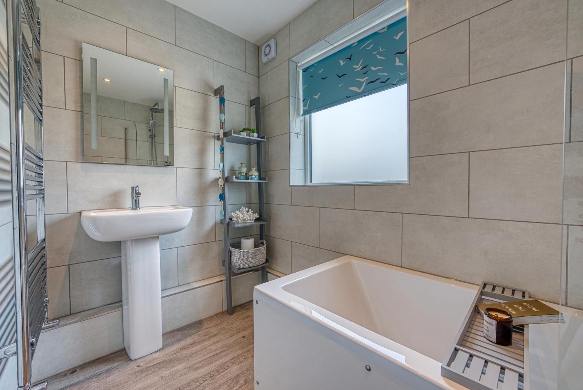 2 Bedrooms Modern, Stunning & Stylish Contractor House, Prime Portsmouth Location With Free Parking Permit, Summer Special Offer!! - By Blue Puffin Stays Εξωτερικό φωτογραφία